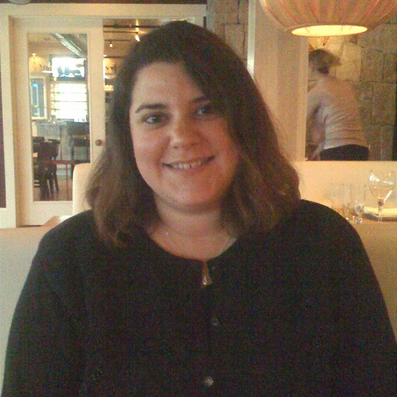 Meet your Posher, Keri - Picture 2 of 2